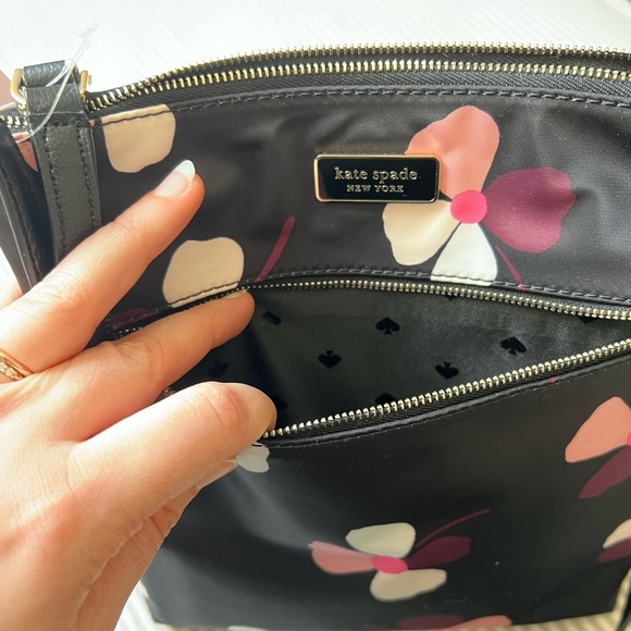 Kate Spade Nylon Floral Print Cross Body Purse NWT - Picture 5 of 7